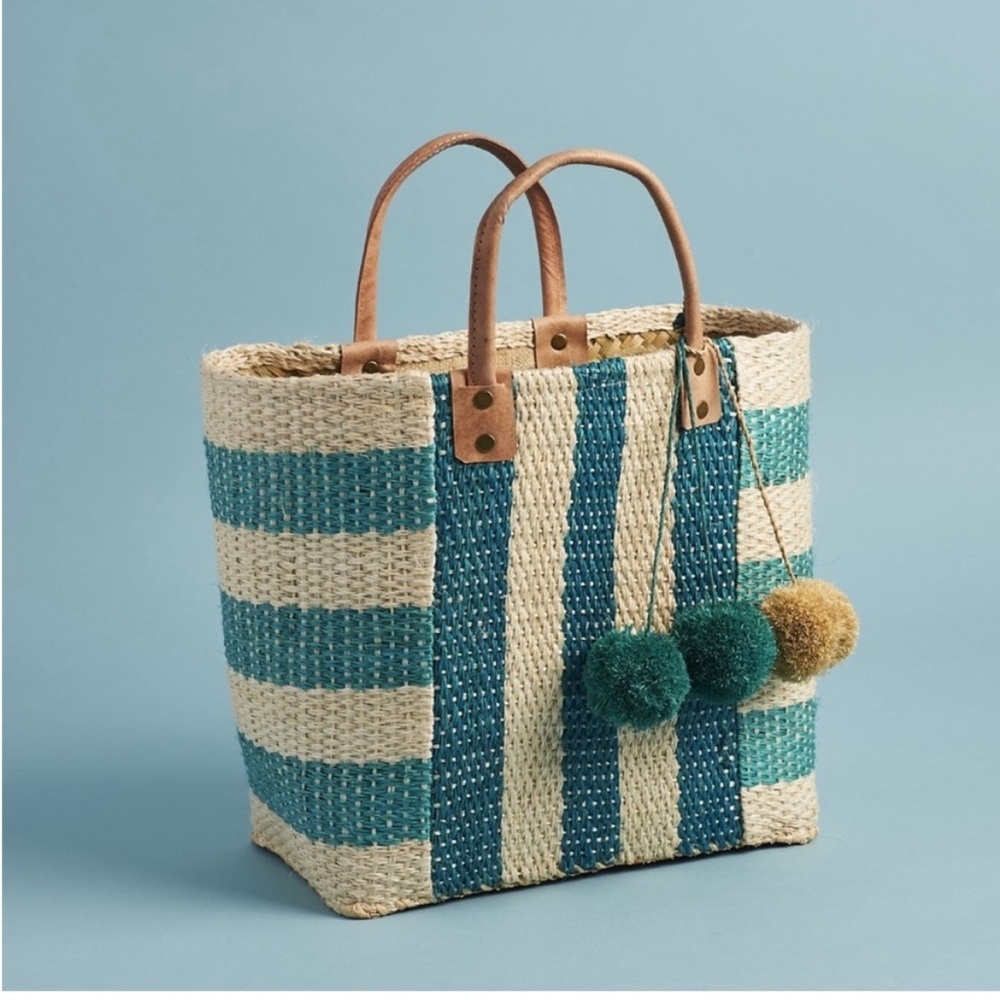 Mar Y Sol Collins striped seagrass pom pom tote